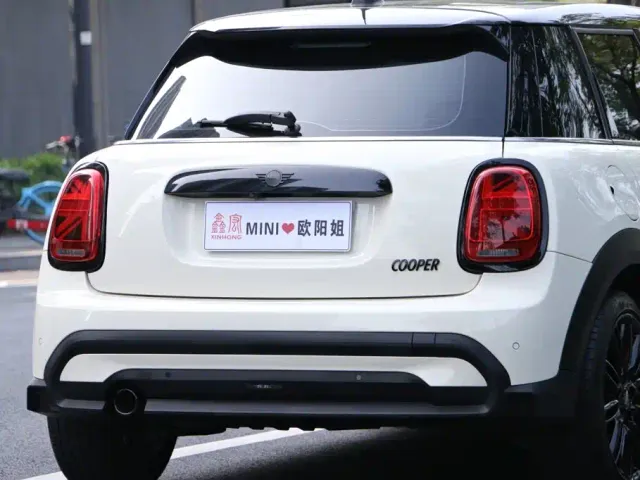 MINI Hatch — Фото автомобиля 29