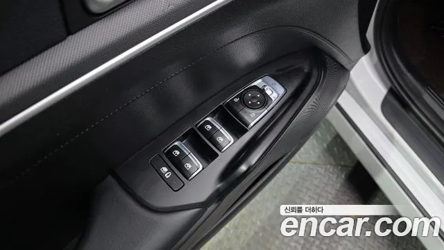 Kia K5 K5 3 поколение 2.0 LPI(Для проката) — Фото автомобиля 30