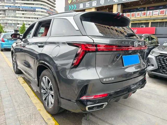 Changan CS75 Plus — Фото автомобиля 16