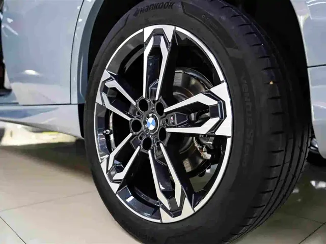 BMW X2 — Фото автомобиля 14