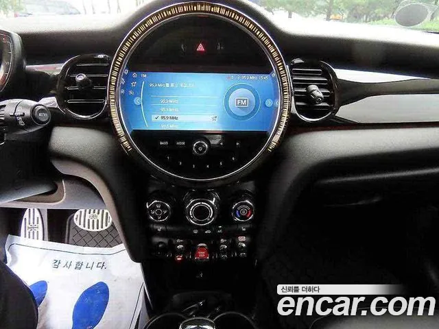 MINI Cooper — Фото автомобиля 12