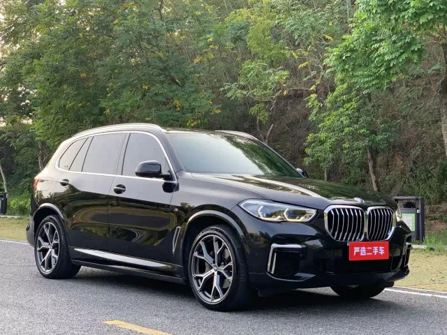 BMW X5 — Фото автомобиля 3