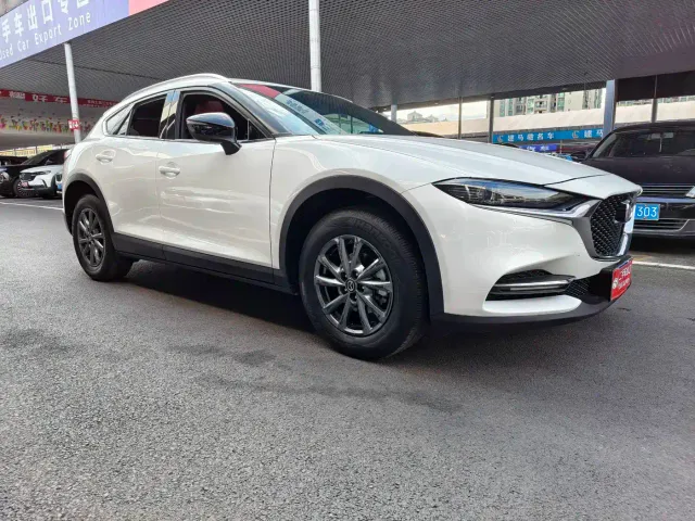 Mazda CX-4 — Фото автомобиля 3