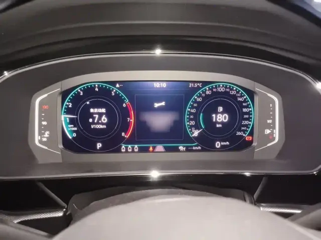 Volkswagen Passat — Фото автомобиля 3
