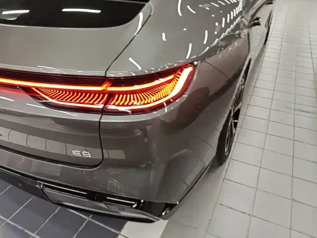 Geely Galaxy E8 — Фото автомобиля 7