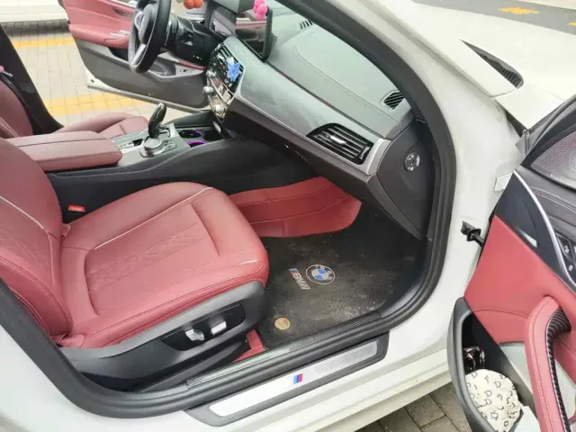 BMW 5 Series — Фото автомобиля 10