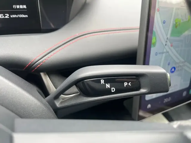 Xiaomi SU7 — Фото автомобиля 18