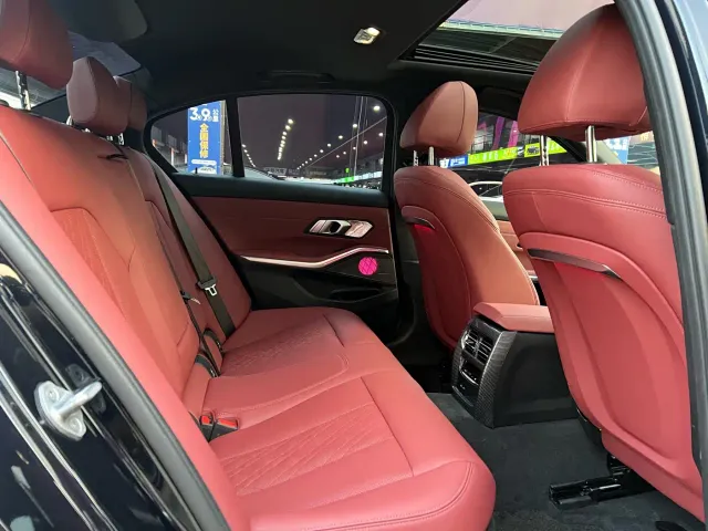 BMW 3 Series — Фото автомобиля 13