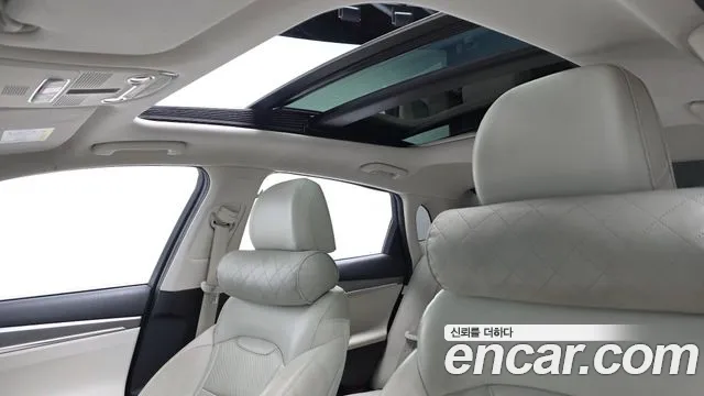 Hyundai Grandeur Новый Grandeur IG — Фото автомобиля 18