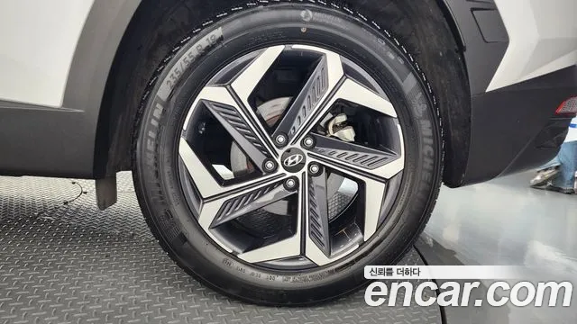 Hyundai Tucson NX4 — Фото автомобиля 6