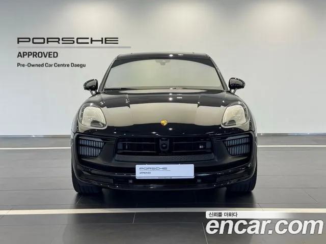 Porsche Macan — Фото автомобиля 2