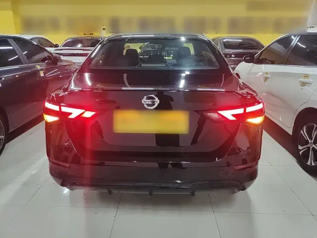 Nissan Sylphy — Фото автомобиля 5