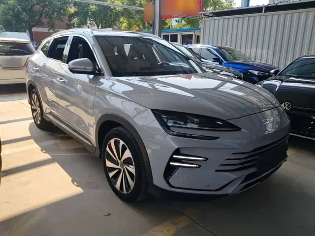 BYD Song PLUS — Фото автомобиля 3