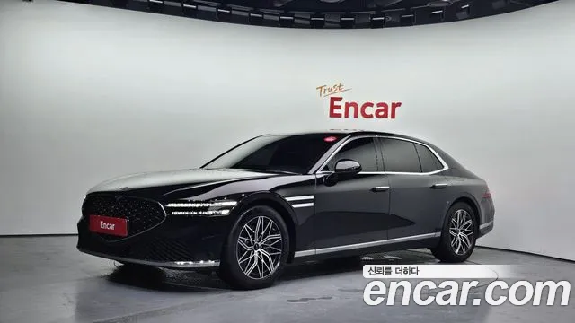 Фотография автомобиля — Genesis G90 RS4