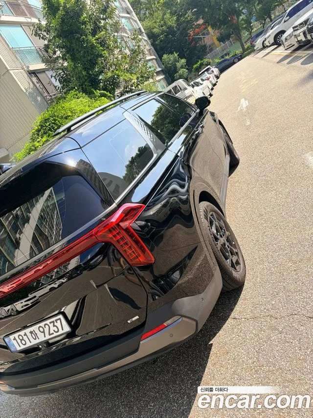 Kia Canival — Фото автомобиля 6