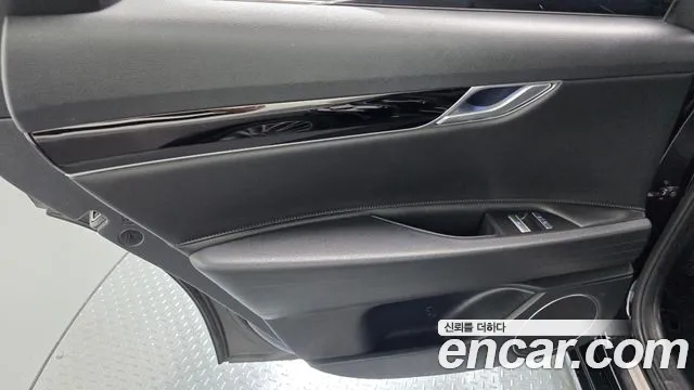 Genesis G80 RG3 — Фото автомобиля 14