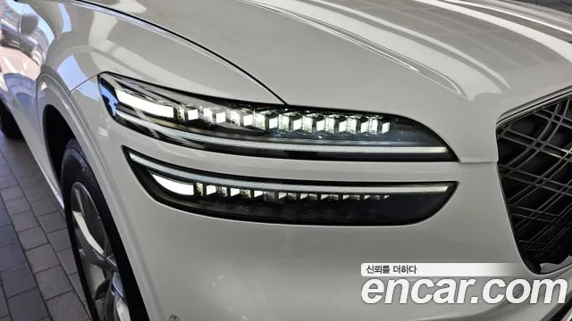 Genesis GV70 — Фото автомобиля 7