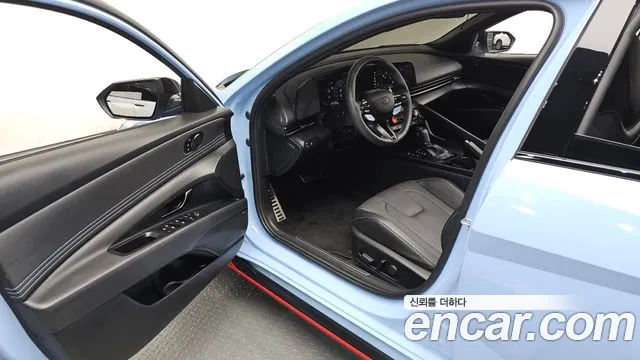 Hyundai AVANTE — Фото автомобиля 9