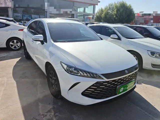 BYD Qin PLUS — Фото автомобиля 3