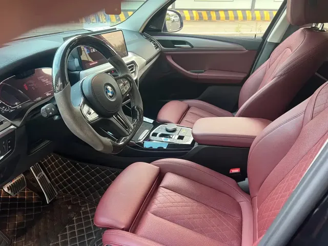 BMW iX3 — Фото автомобиля 8