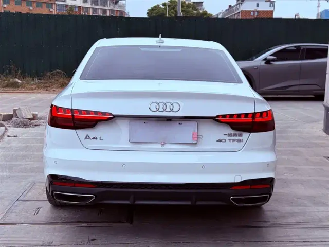 Audi A4L — Фото автомобиля 8