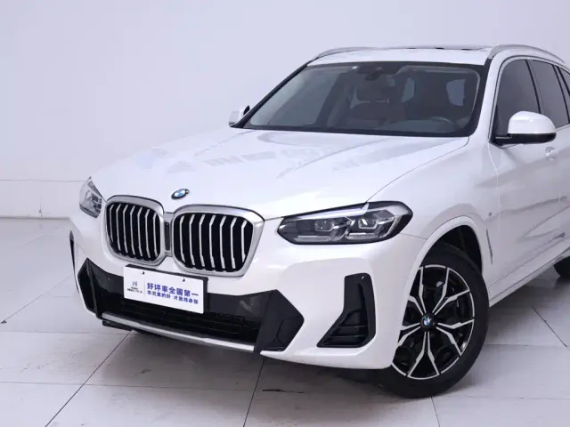 BMW X3 — Фото автомобиля 3