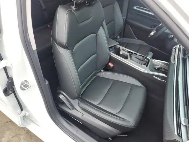 Geely Emgrand — Фото автомобиля 24