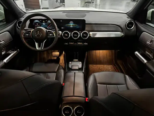 Mercedes-Benz GLB-Class — Фото автомобиля 17