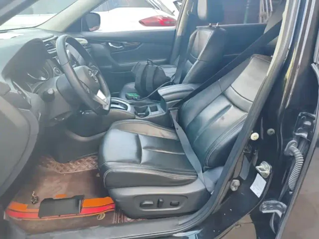 Nissan X-Trail — Фото автомобиля 14
