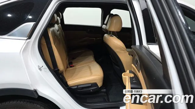Kia Sorento Sorento 4-е поколение Бензин 2.5T 4WD — Фото автомобиля 11