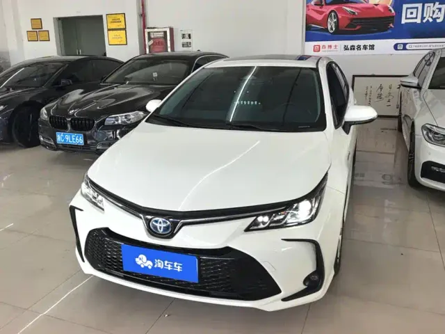 Toyota Corolla — Фото автомобиля 2