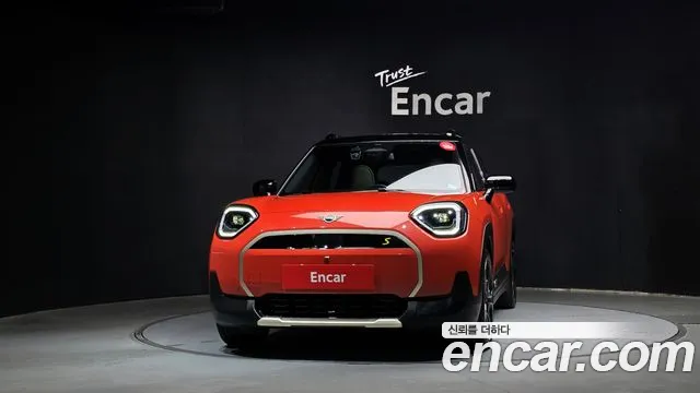 MINI Aceman 1st Gen — Фото автомобиля 3