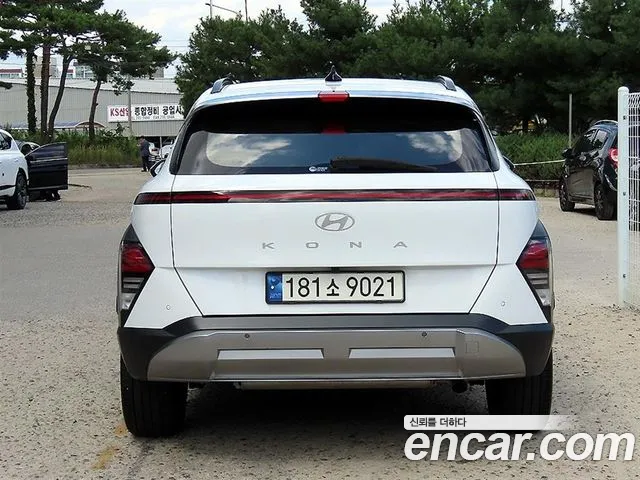 Hyundai Kona SX2 — Фото автомобиля 4