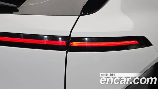 Hyundai Kona — Фото автомобиля 8