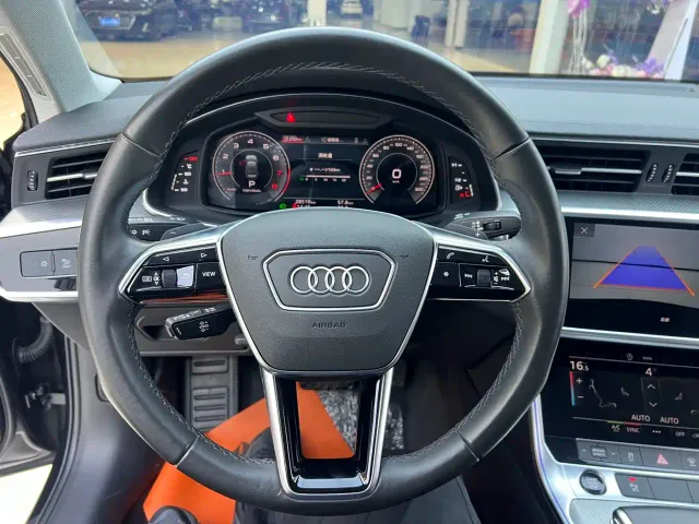 Audi A6L — Фото автомобиля 15