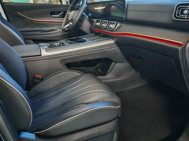 Chery Tiggo 9 — Фото автомобиля 10