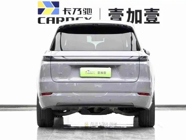 Li Auto L9 — Фото автомобиля 5