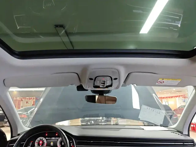 Audi Q7 — Фото автомобиля 13