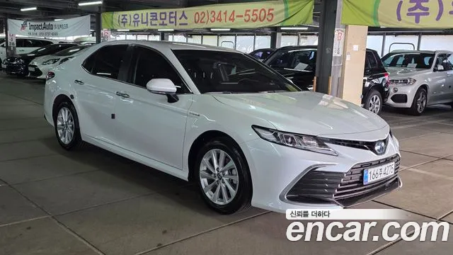 Toyota Camry XV70 — Фото автомобиля 3