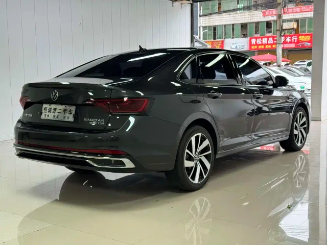 Volkswagen Sagitar — Фото автомобиля 4