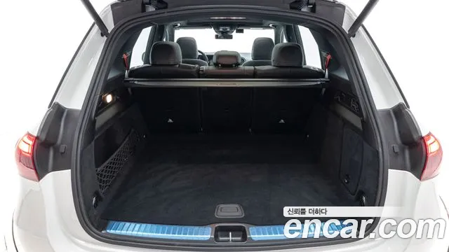 Mercedes-Benz GLE-Class — Фото автомобиля 11
