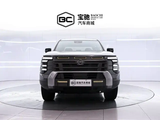 Nissan Frontier Pro — Фото автомобиля 2
