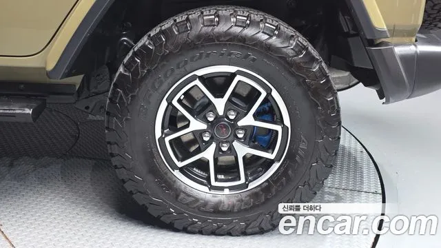 Jeep Wrangler JL — Фото автомобиля 6
