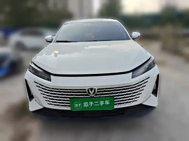 Changan Lamore — Фото автомобиля 2