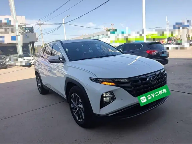 Hyundai Tucson — Фото автомобиля 3