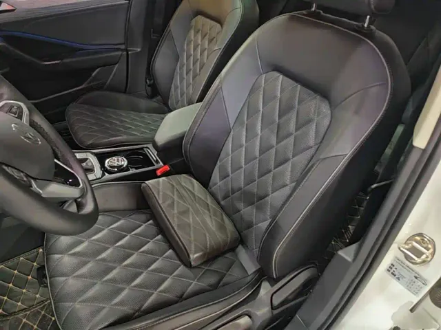 Volkswagen Sagitar — Фото автомобиля 14