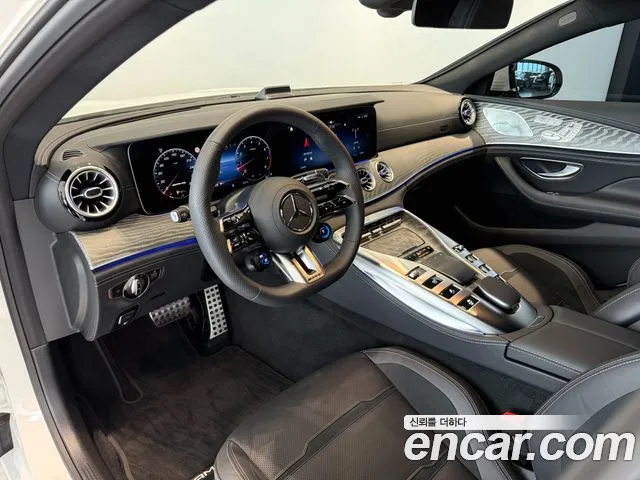 Mercedes-Benz AMG GT 4 двери 43 4MATIC+ — Фото автомобиля 12