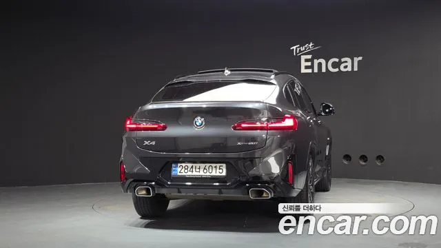 BMW X4 xDrive20i M Sport — Фото автомобиля 3