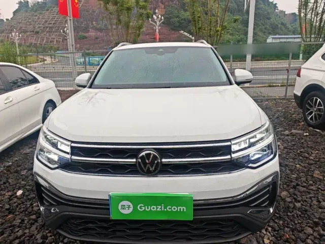 Volkswagen Tharu — Фото автомобиля 2