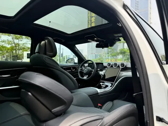 Mercedes-Benz C-Class — Фото автомобиля 23
